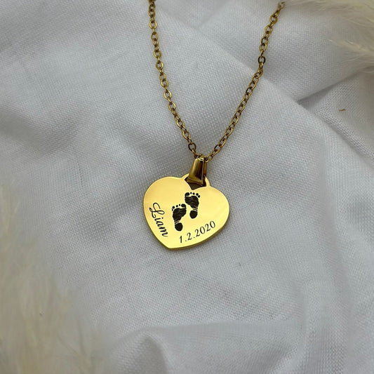 Geburts-Halskette aus Edelstahl mit Herzanhänger