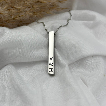 Elegante Edelstahl Halskette mit personalisierbarem Barrenanhänger