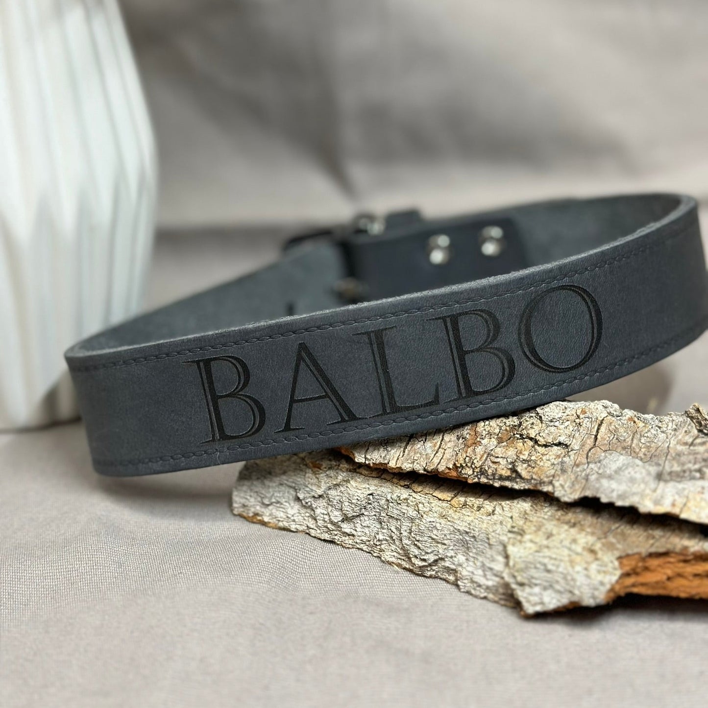 Leder-Hundehalsband mit Zugentlastung – Personalisiert