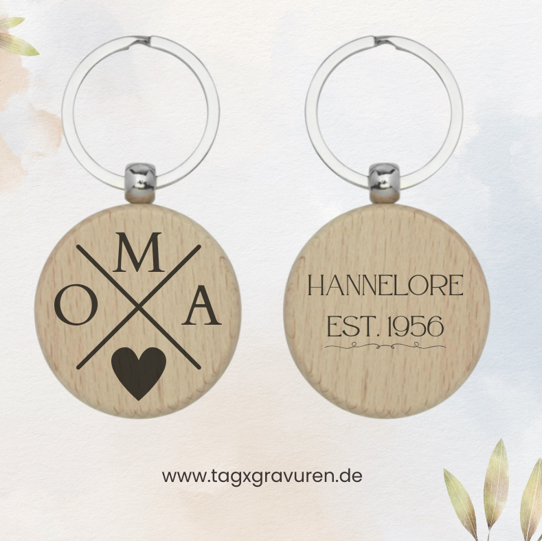 Holz Schlüsselanhänger mit Gravur – Geschenk für Oma & Opa